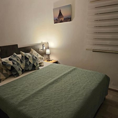 Maria'S Guesthouse - Uphill View Of Nazareth F エクステリア 写真