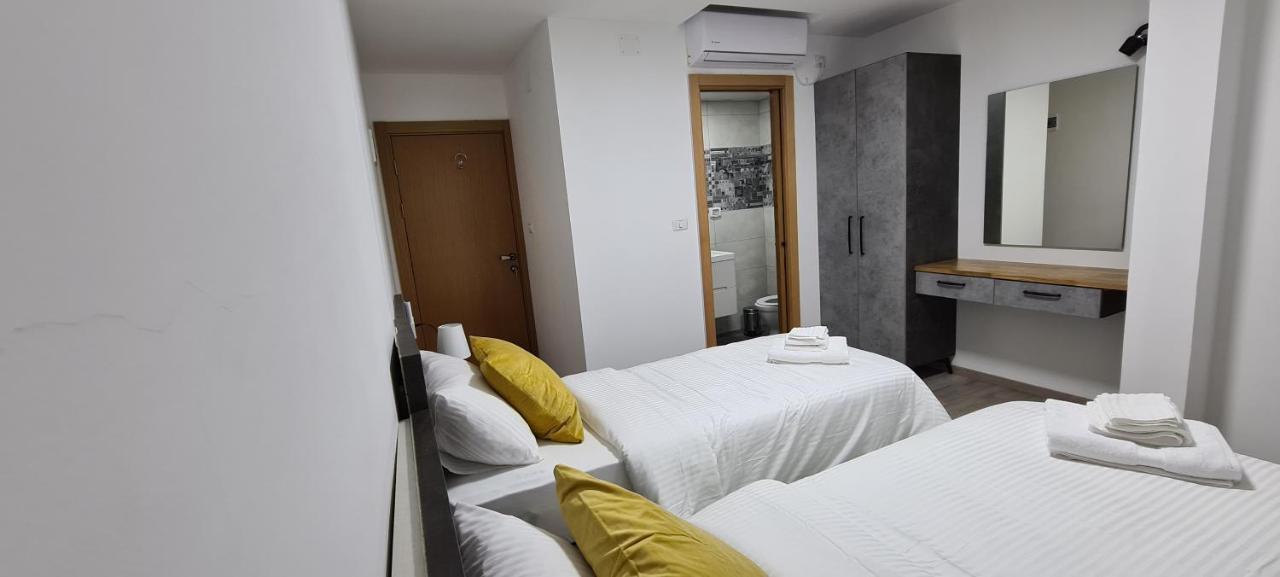 Maria'S Guesthouse - Uphill View Of Nazareth F エクステリア 写真