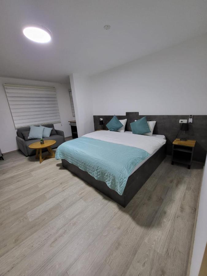 Maria'S Guesthouse - Uphill View Of Nazareth F エクステリア 写真