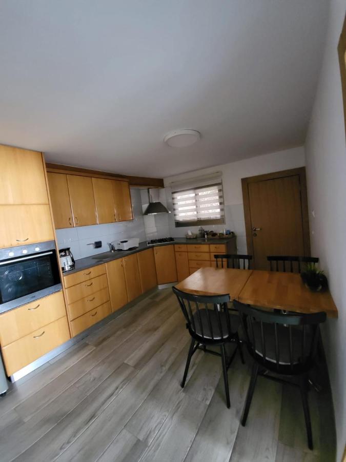Maria'S Guesthouse - Uphill View Of Nazareth F エクステリア 写真