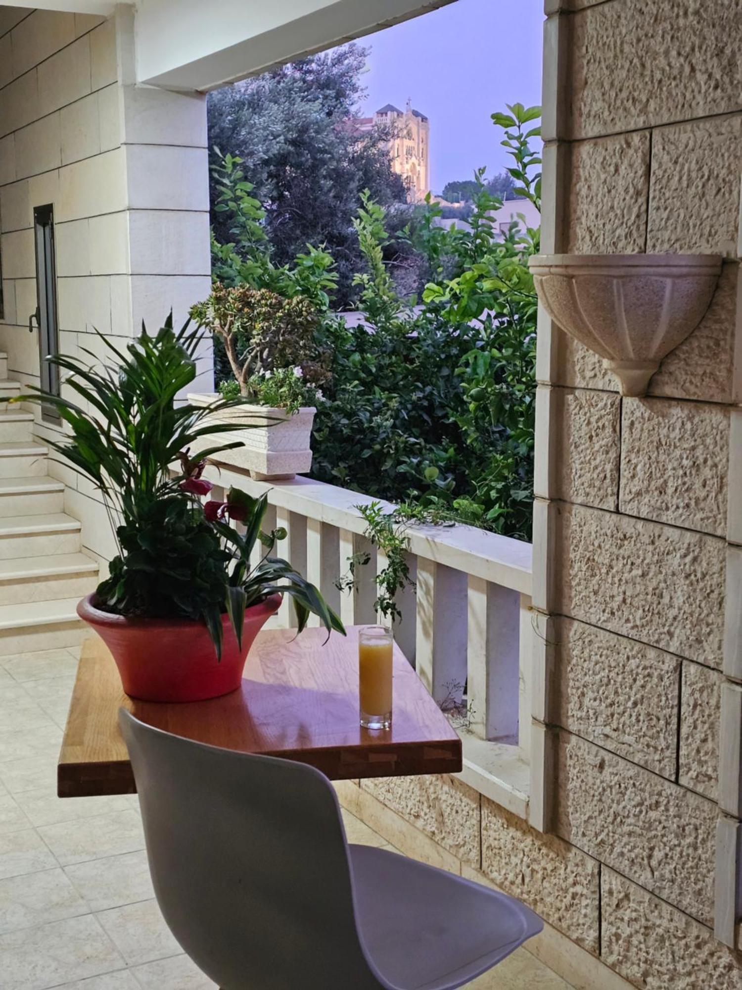 Maria'S Guesthouse - Uphill View Of Nazareth F エクステリア 写真