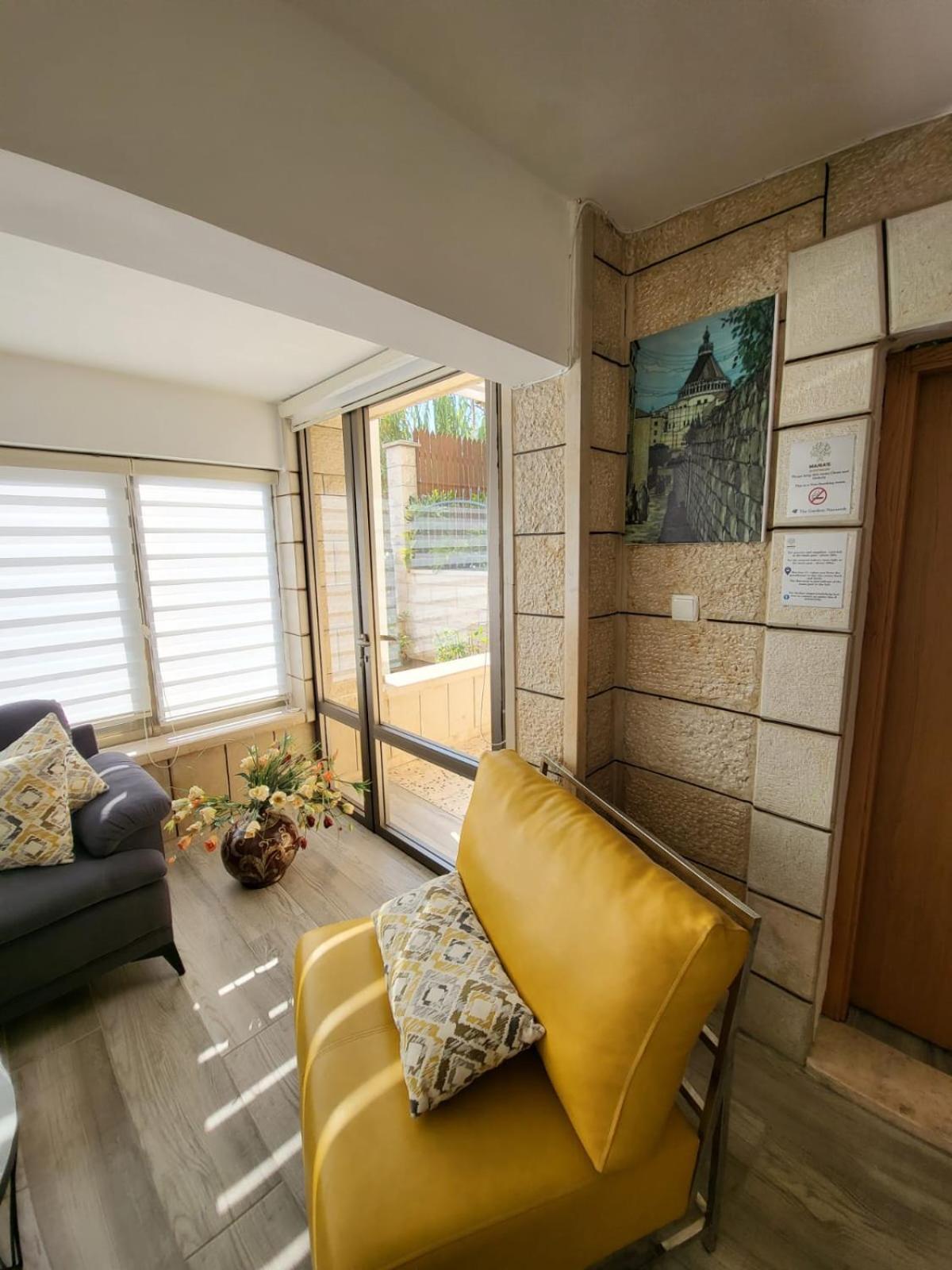 Maria'S Guesthouse - Uphill View Of Nazareth F エクステリア 写真